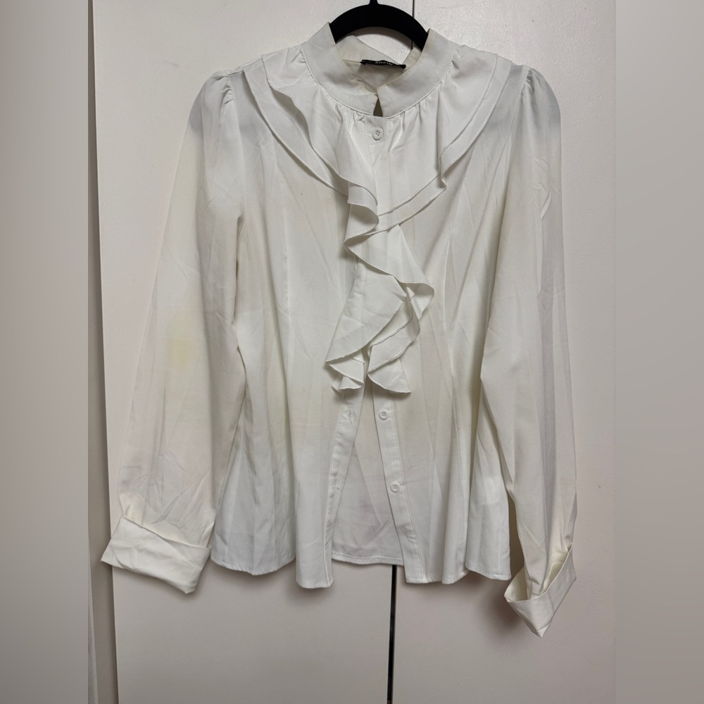 SHEIN White Ruffle Front Button Blouse